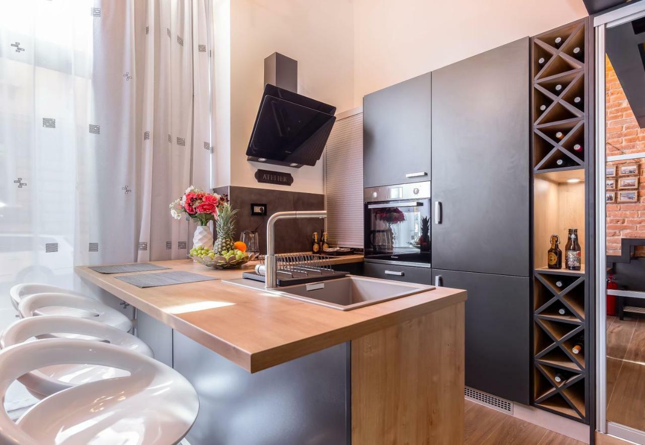 Studio Apartments Atelier Рийека Екстериор снимка